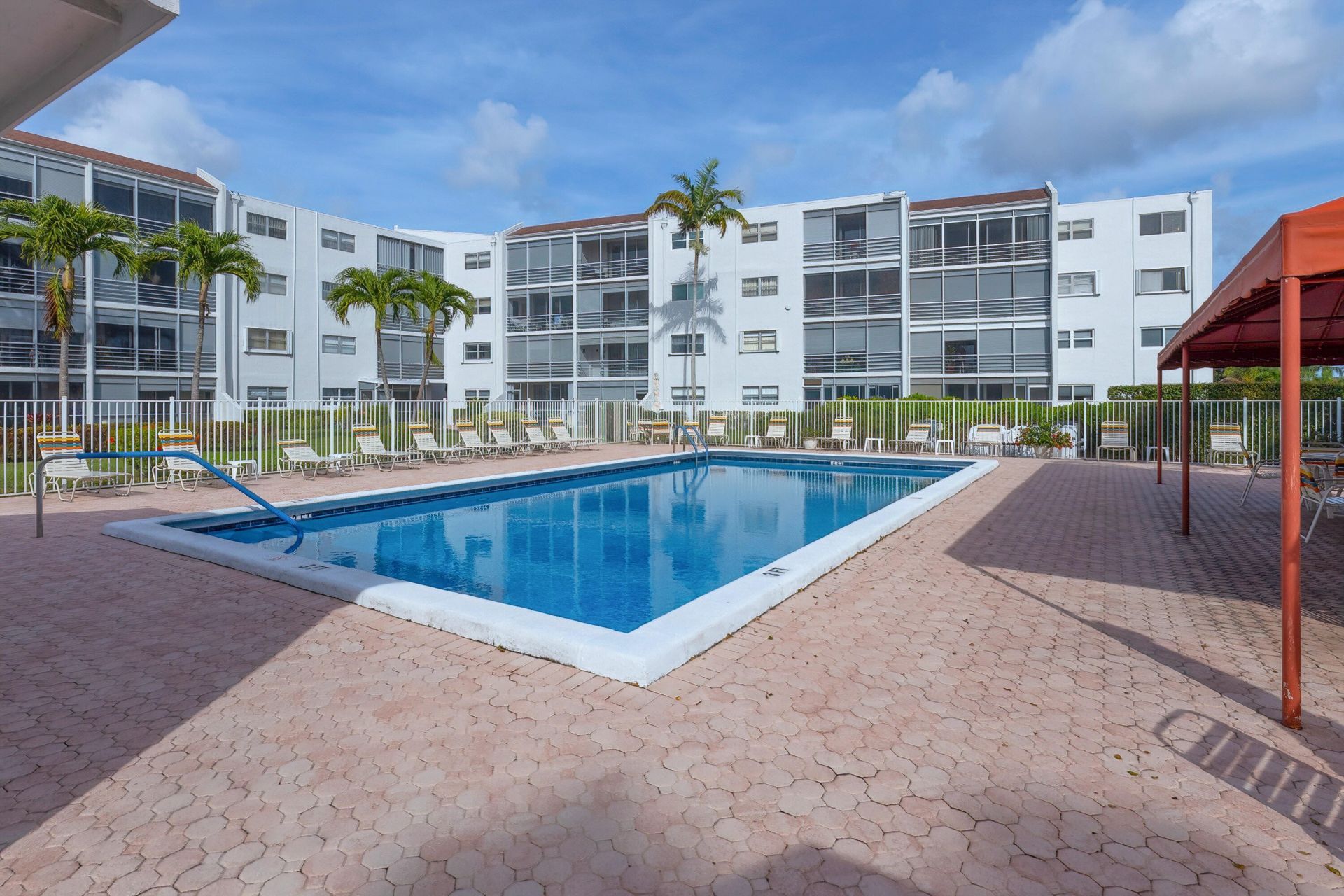 6850 10th Avenue N, Unit 406, Greenacres, FL 33467 Photo