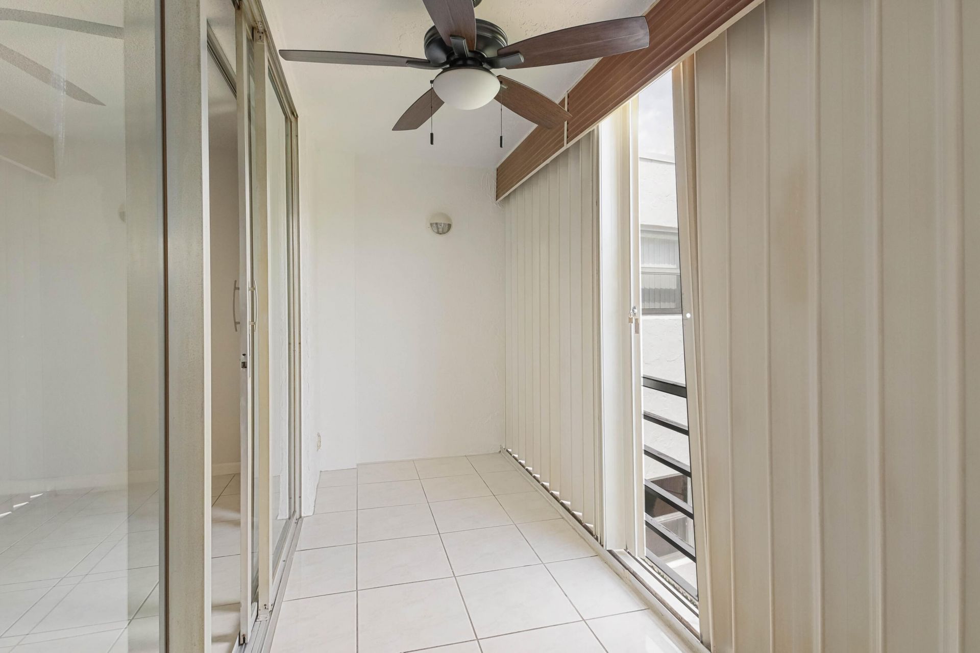 6850 10th Avenue N, Unit 406, Greenacres, FL 33467 Photo