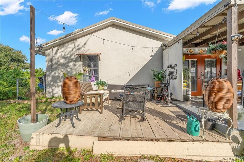 302 Floyd Ave S, Lehigh Acres, FL 33976 Photo