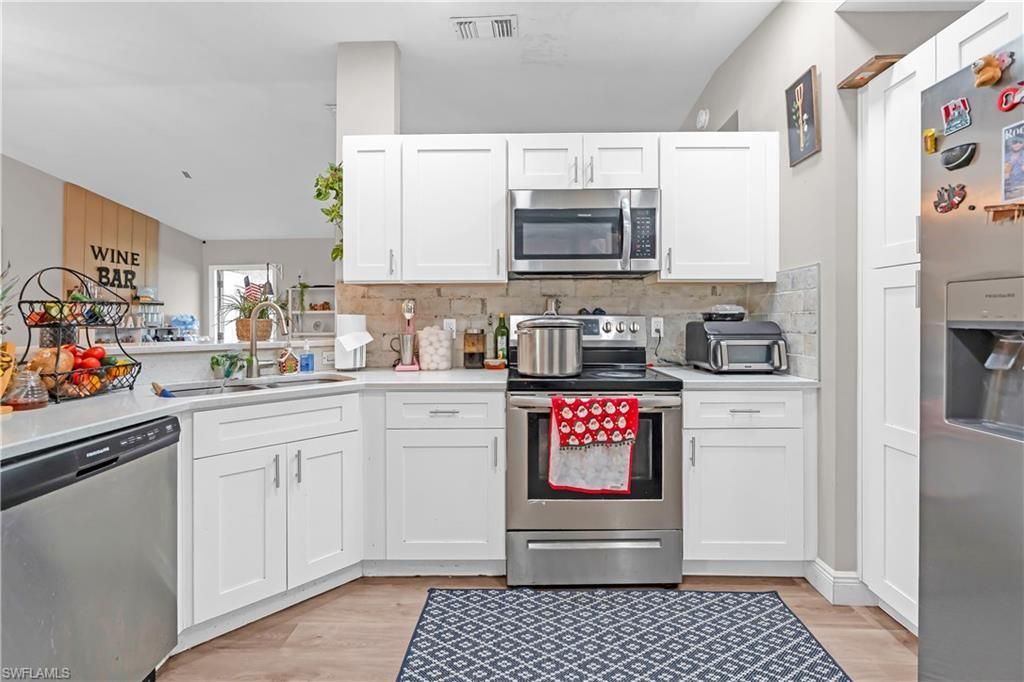 302 Floyd Ave S, Lehigh Acres, FL 33976 Photo