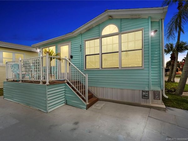 692 Nettles Boulevard, Jensen Beach, FL 34957