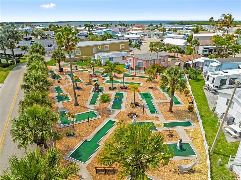 692 Nettles Boulevard, Jensen Beach, FL 34957 Photo