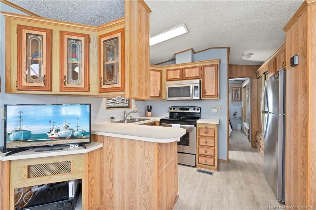 692 Nettles Boulevard, Jensen Beach, FL 34957 Photo