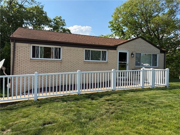 9661 Don Dr , North Huntingdon, PA 15642