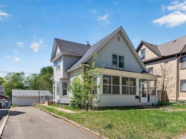 1942 Lincoln Street NE, Minneapolis, MN 55418