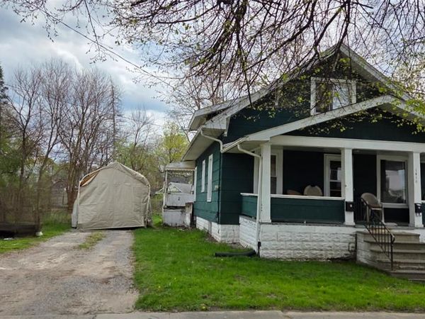 1410 Indiana Avenue, Flint, MI 48506