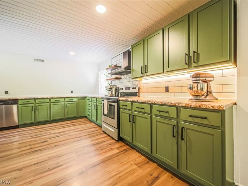 2317 Goshen Hill Road SE, New Philadelphia, OH 44663 Photo 35
