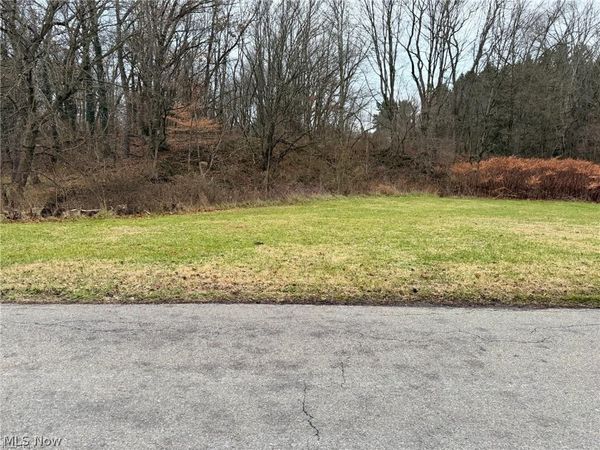 873 W Main Street , East Palestine, OH 44413