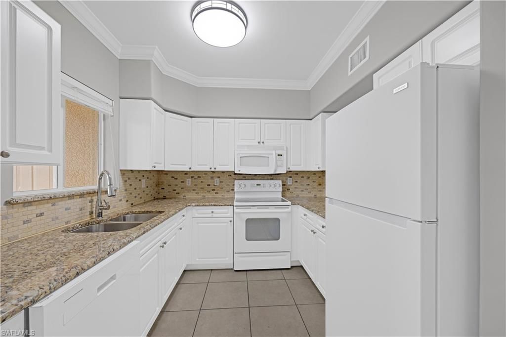 4172 Castilla Cir , Unit 101, Fort Myers, FL 33916 Photo