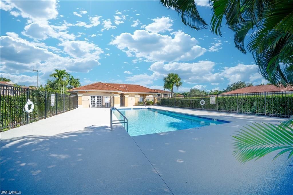4172 Castilla Cir , Unit 101, Fort Myers, FL 33916 Photo