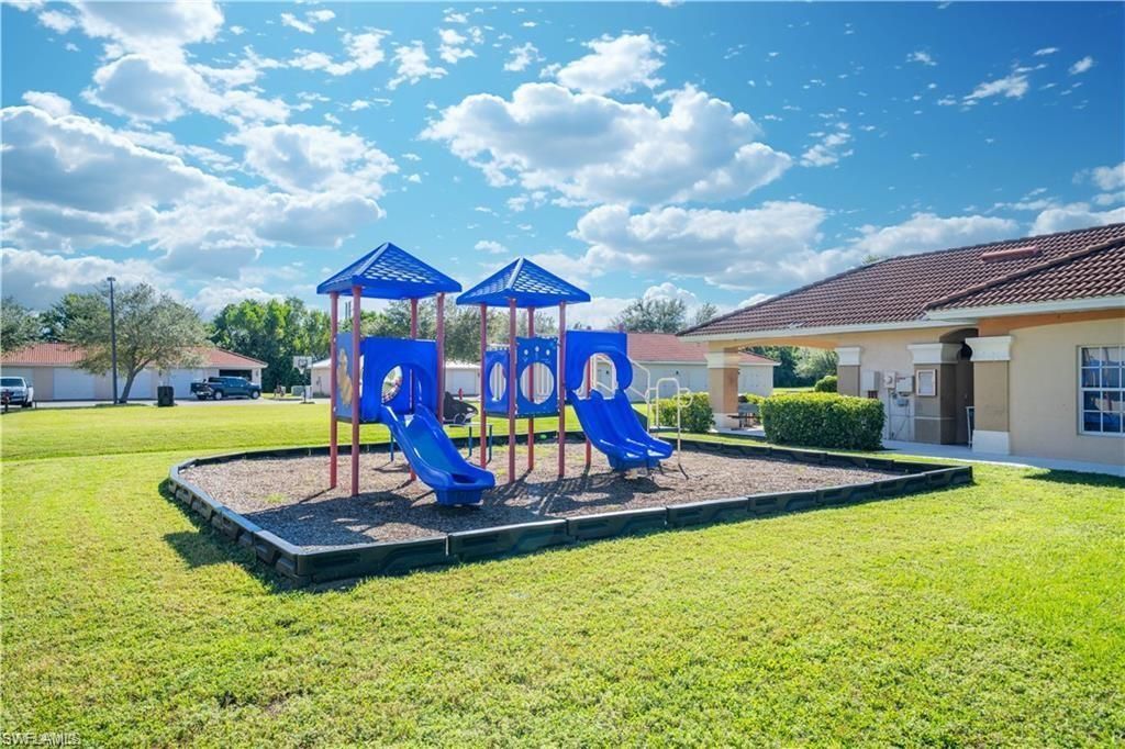 4172 Castilla Cir , Unit 101, Fort Myers, FL 33916 Photo