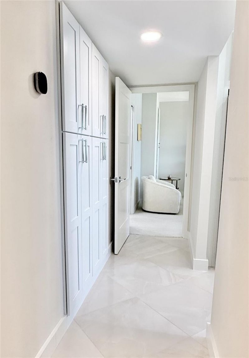 1050 Longboat Club Road, Unit 803, Longboat Key, FL 34228 Photo