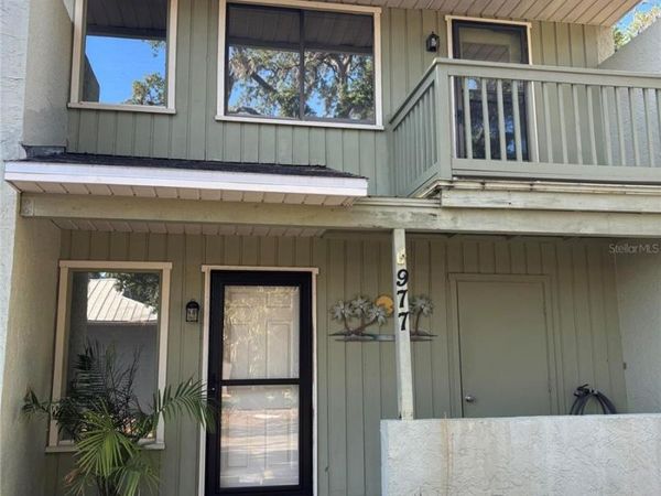 1561 LAKEVIEW DRIVE , Unit 977, SEBRING, FL 33870