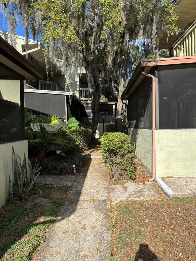 1561 Lakeview Drive, Unit 977, Sebring, FL 33870 Photo