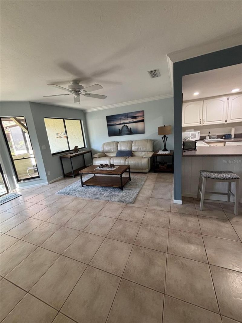 1561 Lakeview Drive, Unit 977, Sebring, FL 33870 Photo