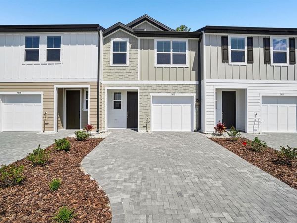 7516 DEER VALLEY CIRCLE , TAMPA, FL 33635