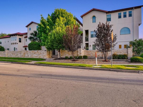2207 Pasadena DR, Unit 1, Austin, TX 78757