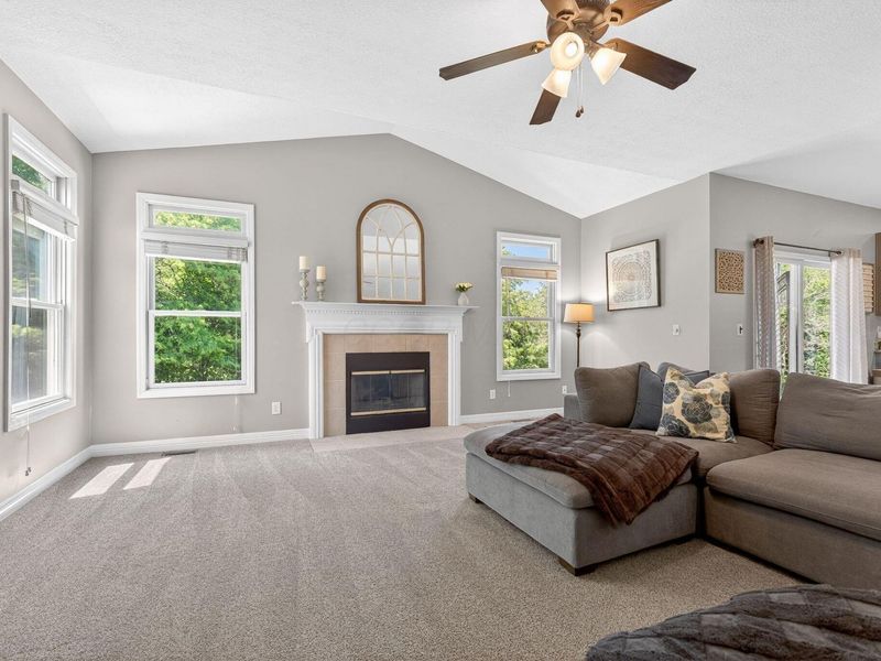 2594 Crestview Woods Drive, Newark, OH 43055 Photo 29