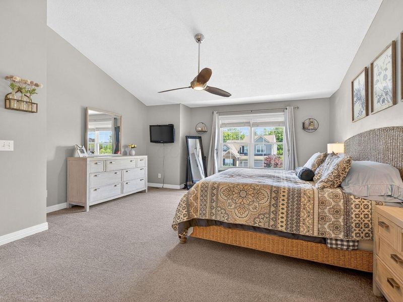 2594 Crestview Woods Drive, Newark, OH 43055 Photo 34