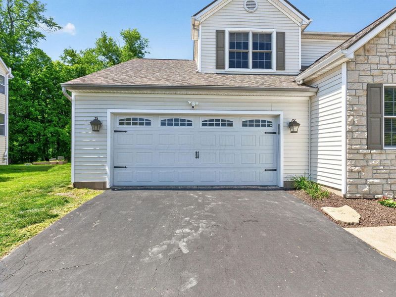2594 Crestview Woods Drive, Newark, OH 43055 Photo 4