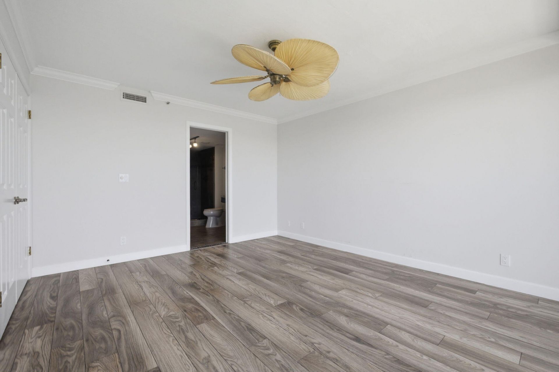3901 S Flagler Drive, Unit 802, West Palm Beach, FL 33405 Photo