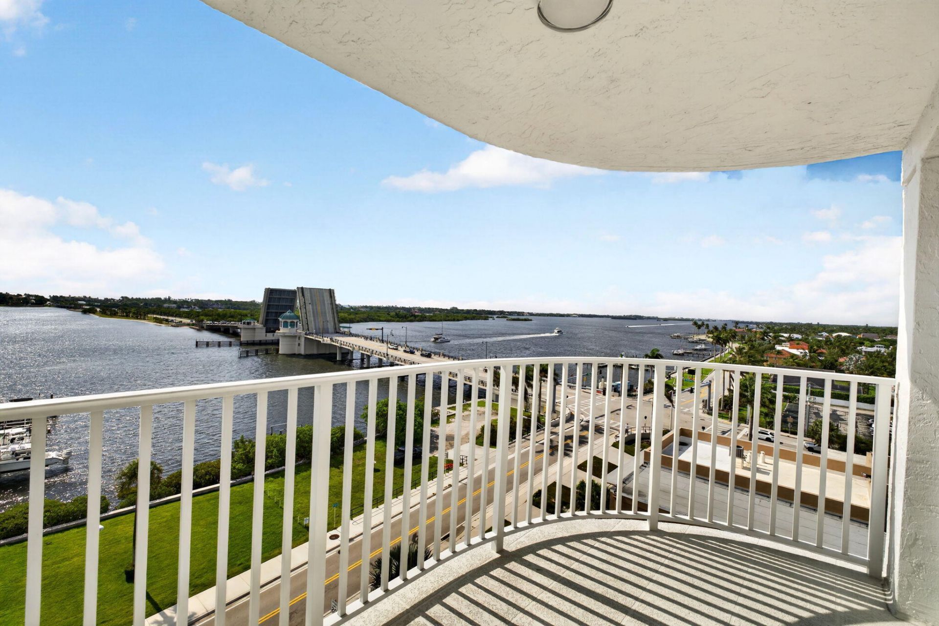 3901 S Flagler Drive, Unit 903, West Palm Beach, FL 33405 Photo