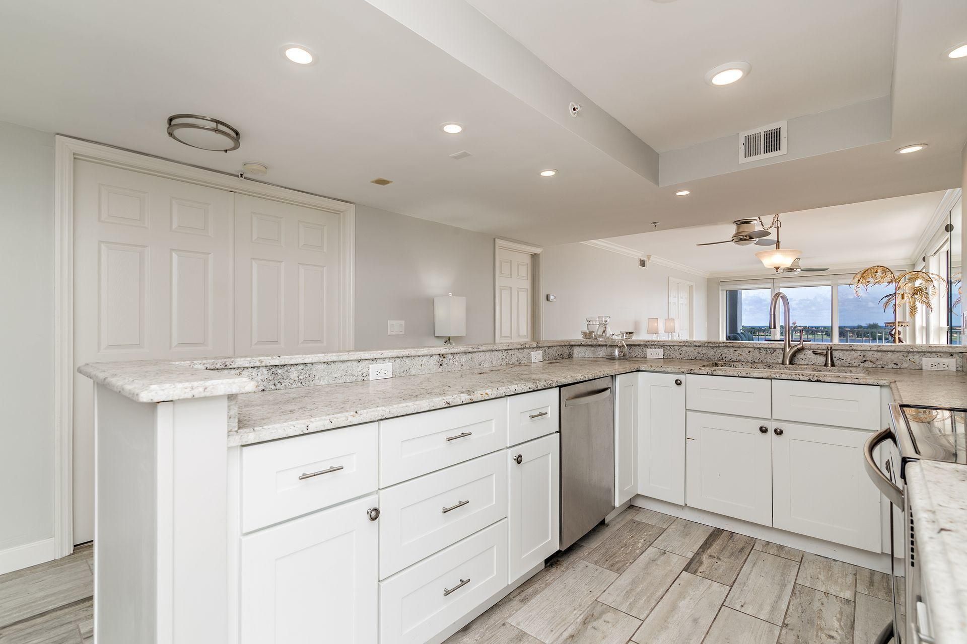 3901 S Flagler Drive, Unit 903, West Palm Beach, FL 33405 Photo