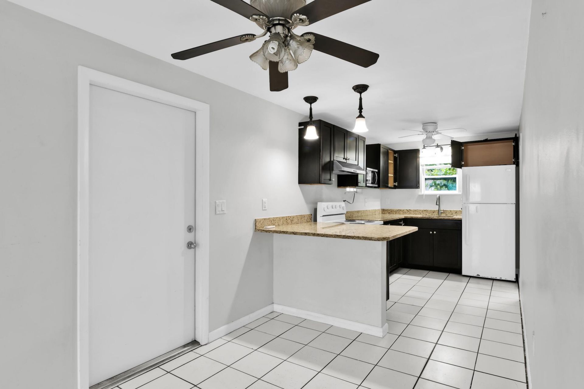 817 N J Street, Lake Worth Beach, FL 33460 Photo