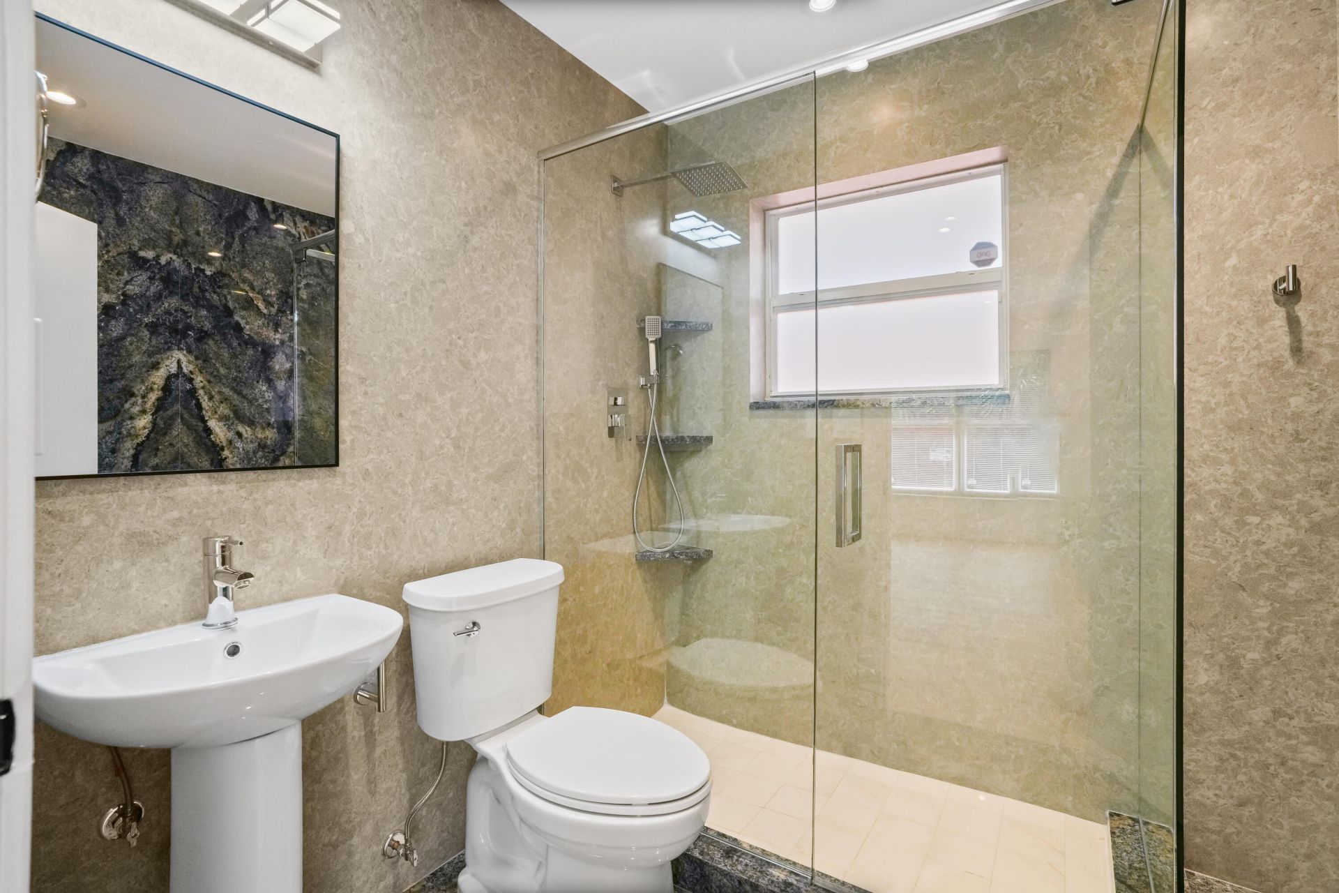 1404 NE 2nd Street, Pompano Beach, FL 33060 Photo