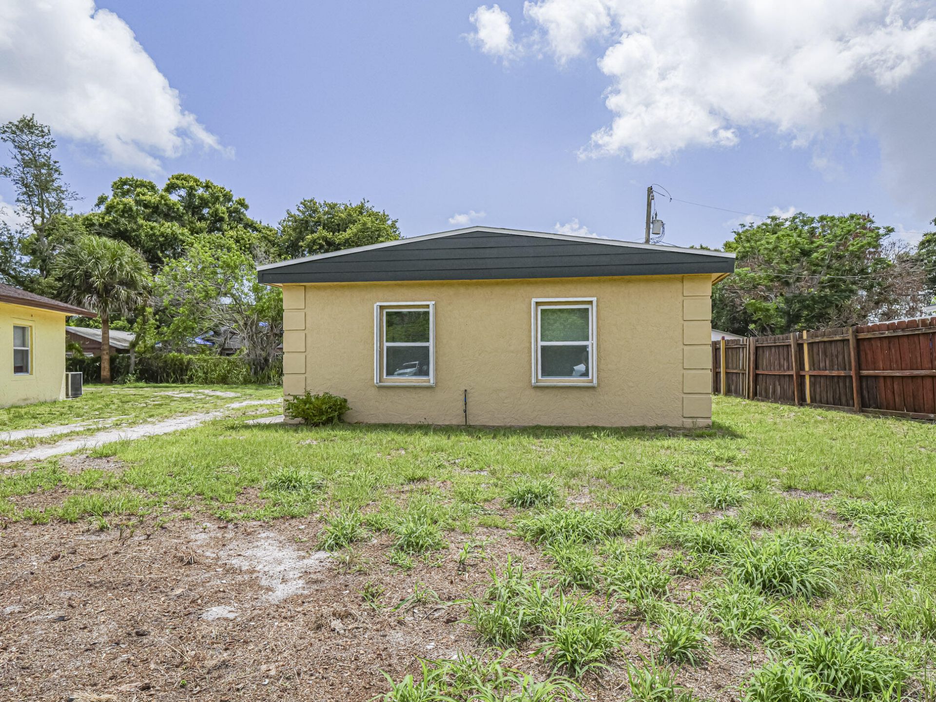 4716 29th Avenue, Vero Beach, FL 32967 Photo