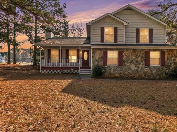 682 Monticello Lane , Mcdonough, GA 30253