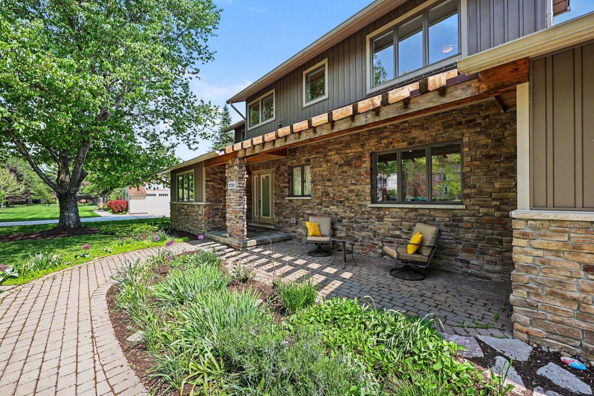 2728 Holyoke Lane, Ann Arbor, MI 48103 Main Photo