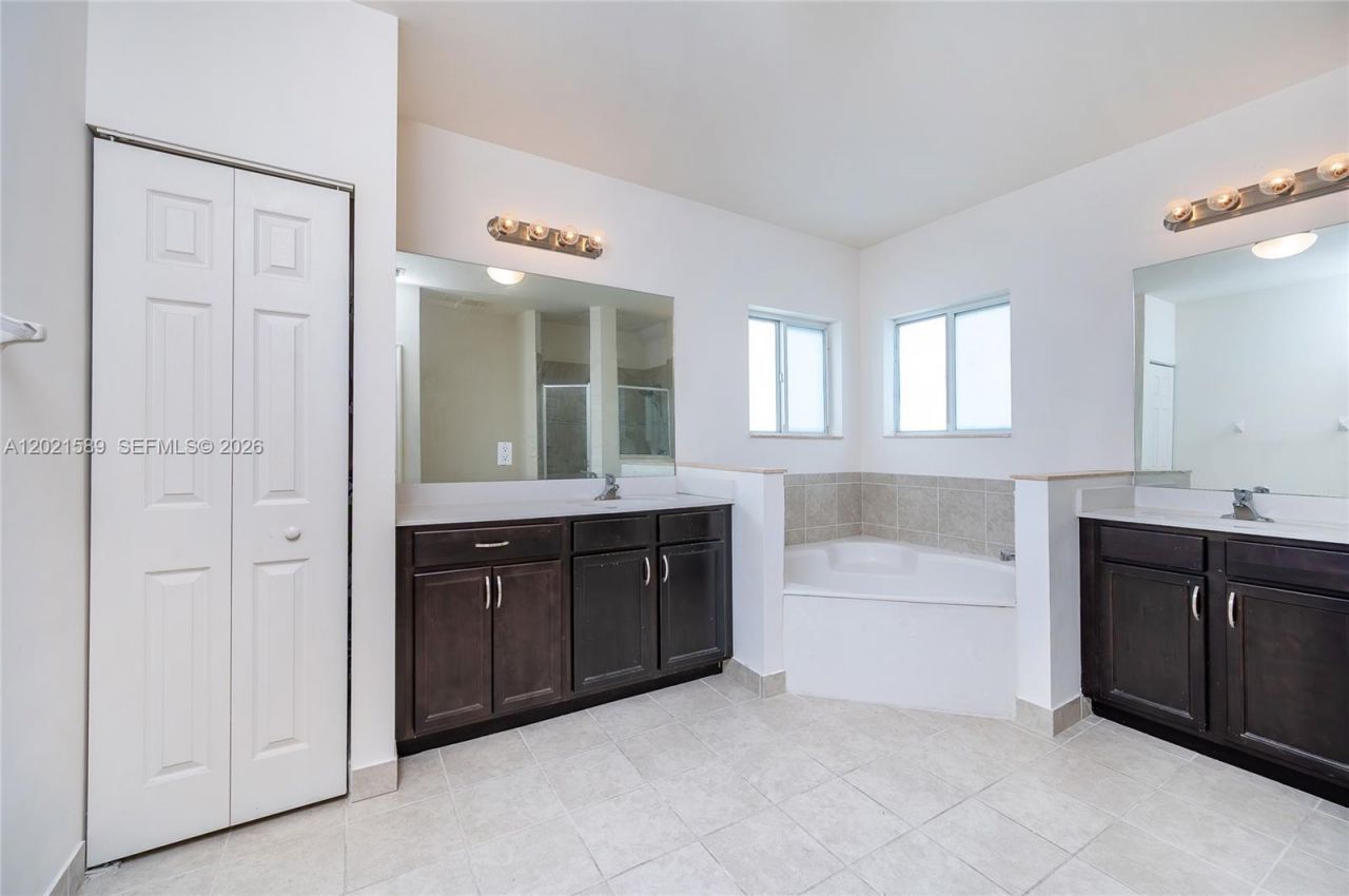 2343 SE 16th Pl, Homestead, FL 33035 Photo