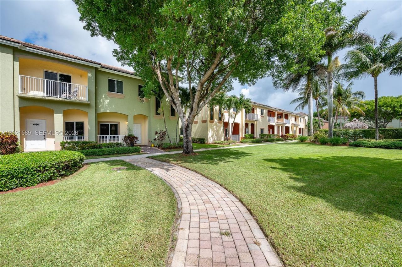 2343 SE 16th Pl, Homestead, FL 33035 Photo