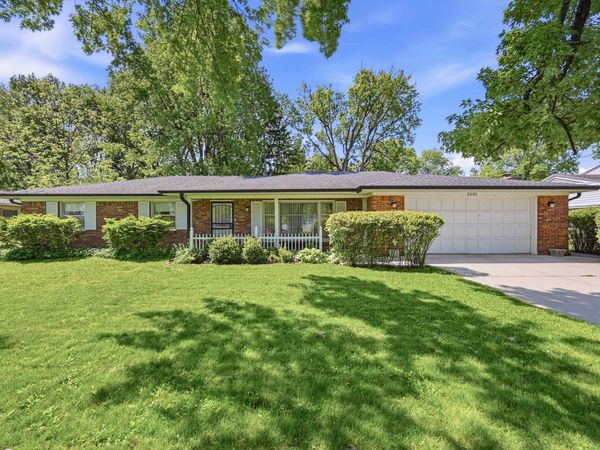 2601 W Lincolnshire Drive, Muncie, IN 47304