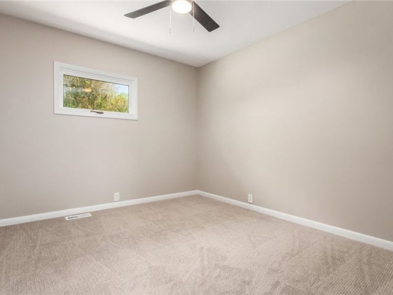 3185 Corvus Drive , Zanesville, OH 43701 Photo 36