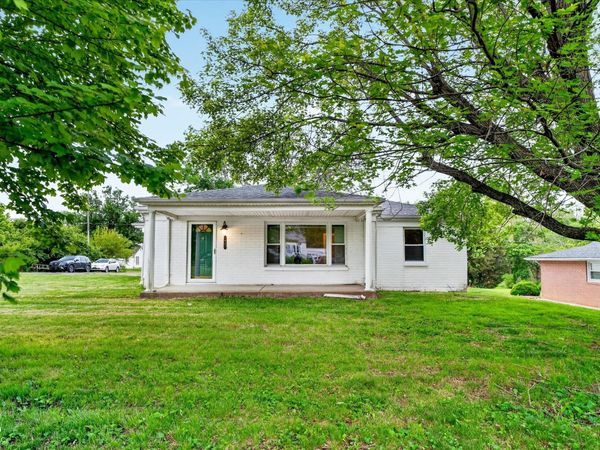 1921 E 10th Street , Anderson, IN 46012