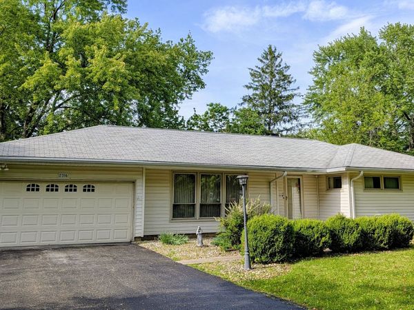 2316 W 66th Street , Indianapolis, IN 46260