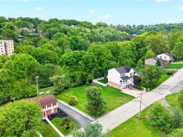 0 Lantern Hill Dr , Pittsburgh, PA 15236