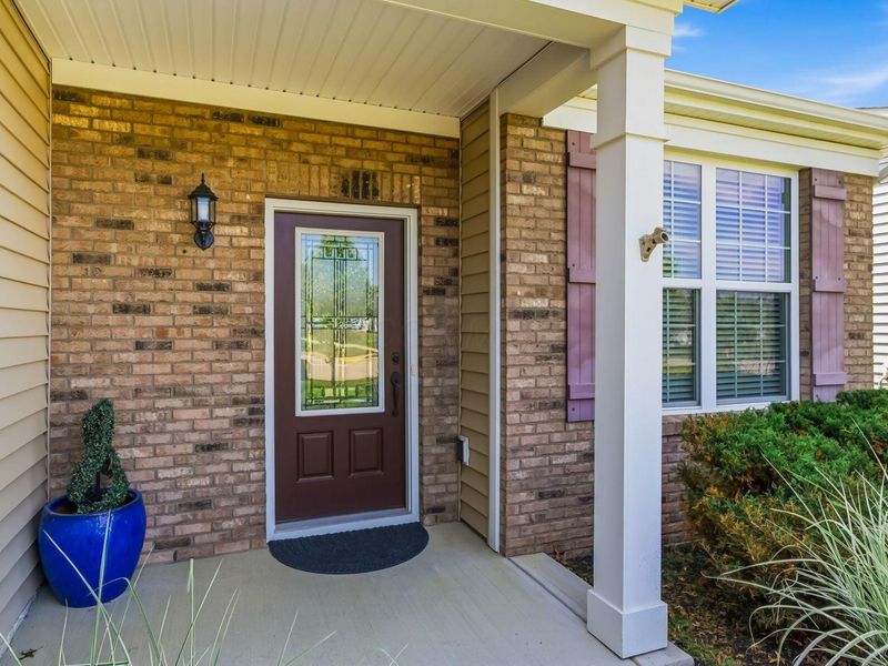 386 Stone Quarry Drive , Delaware, OH 43015 Photo 2