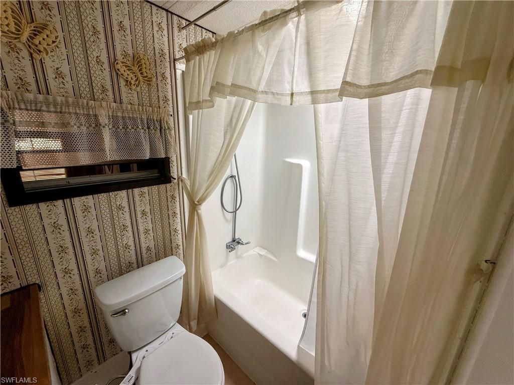 15 Fountain View Blvd , North Fort Myers, FL 33903 Photo