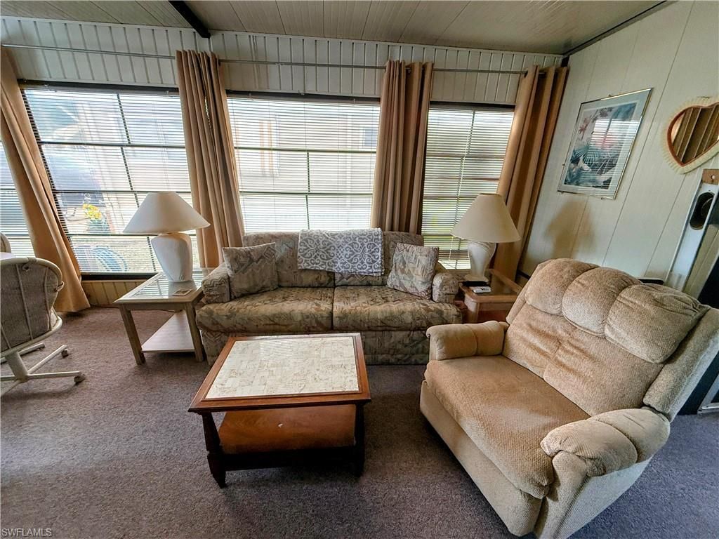 15 Fountain View Blvd , North Fort Myers, FL 33903 Photo