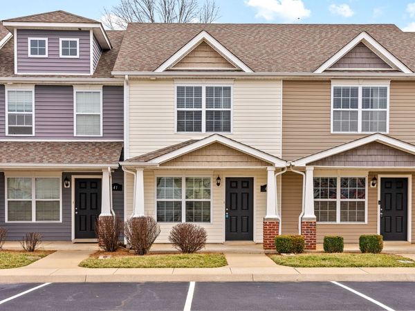 43 Ellington Ter , Clarksville, TN 37040