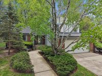 499 Highland Grove Drive , Buffalo Grove, IL 60089 primary photo