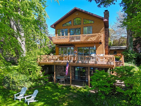 94579 County Road 690, Dowagiac, MI 49047