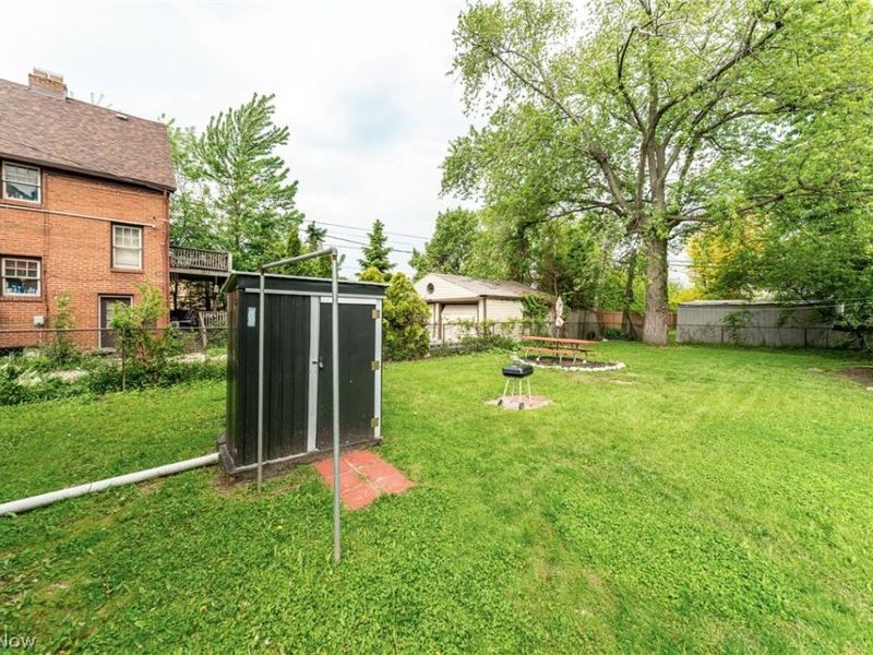 18701 Meredith Avenue, Euclid, OH 44119 Photo 40