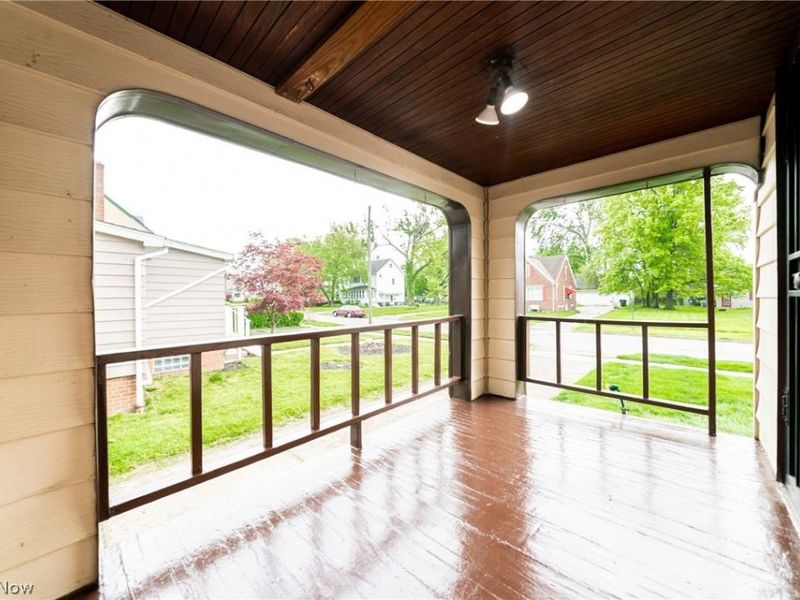 18701 Meredith Avenue, Euclid, OH 44119 Photo 5