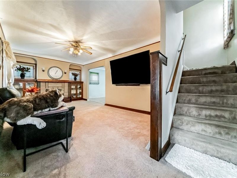 18701 Meredith Avenue, Euclid, OH 44119 Photo 8