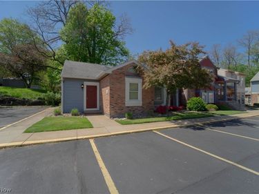 46 Munroe Falls Avenue , Munroe Falls, OH 44262