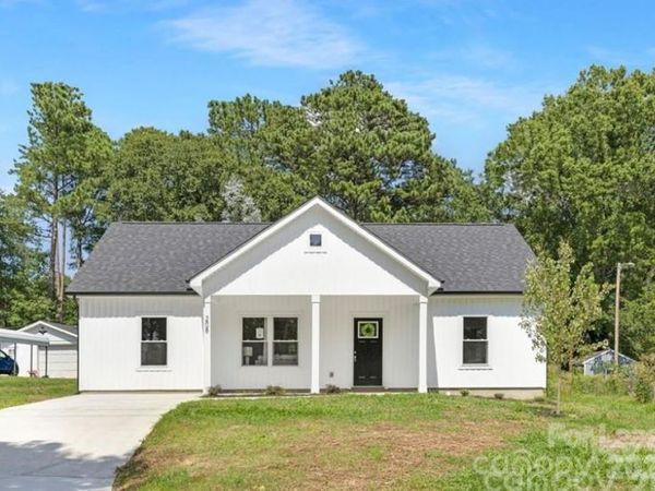 208 Graham Street , Gastonia, NC 28052